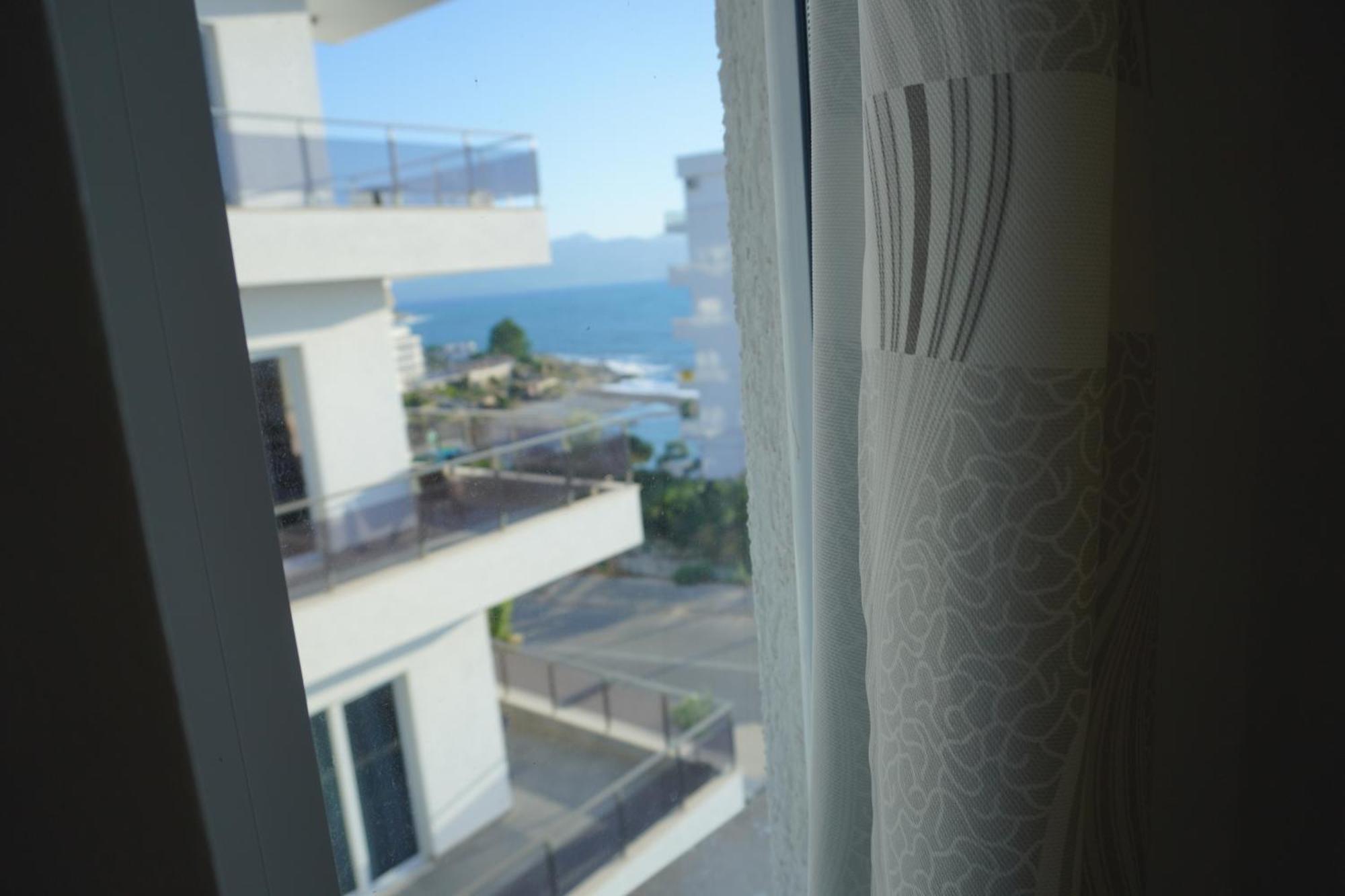 Hotel Agel Saranda Extérieur photo